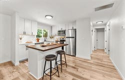 1761 SW LILLYBEN AVE, Gresham, OR 97080