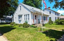 521 Chestnut Street, Winona, MN 55987