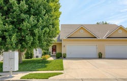 9421 N Gower Avenue, Kansas City, MO 64154