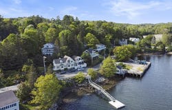 23 Western Avenue, Boothbay Harbor, ME 04538