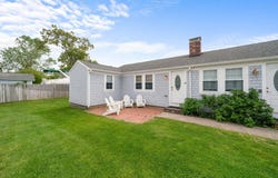 90 W Broadway Street, West Yarmouth, MA 02673