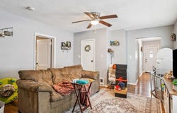 1041 19th St SE, Cedar Rapids, IA 52403
