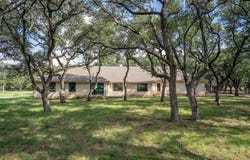 444 Logan Ranch Road RD, Georgetown, TX 78628