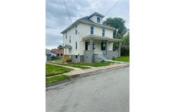57 Wayne St, Uniontown, PA 15401