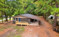 1265 W Court Street, Piggott, AR 72454
