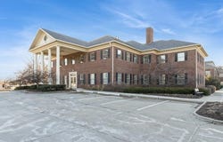520 10th Ave, Coralville, IA 52241