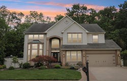 26 RAINTREE DRIVE, SICKLERVILLE, NJ 08081