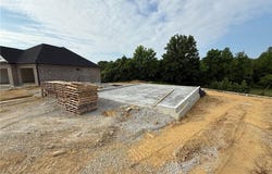 3057 Bridlewood Lane, New Albany, IN 47150