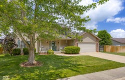 2872 N Prairie Stream Way, Columbus, IN 47203