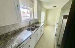 200 E Williamson Street, Versailles, MO 65084