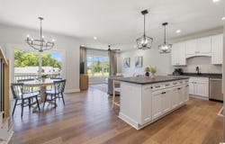 808 Eagle Rest Drive, Grand Rivers, KY 42045