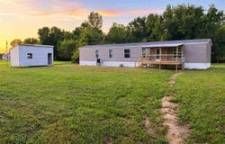 793 N Ohio Street, Shelburn, IN 47879