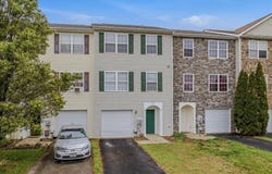 206 PONY Circle, MARTINSBURG, WV 25405