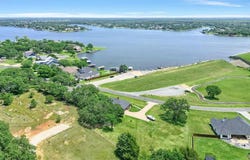 117 Kiowa Drive S, Lake Kiowa, TX 76240