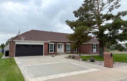 832 E 35TH STREET, Scottsbluff, NE 69361