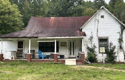 2656 Ballplay Road, Madisonville, TN 37354