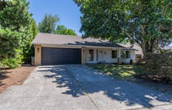 10405 NW 24TH AVE, Vancouver, WA 98685