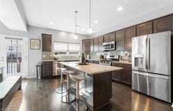 38063 Euclid Avenue, Willoughby, OH 44094