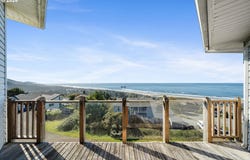 490 PACIFIC VIEW Dr, RockawayBeach, OR 97136