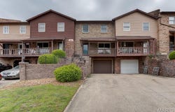 1811 Ramada Boulevard, Collinsville, IL 62234