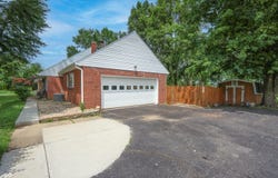 8424 E Mulberry Street, Columbus, IN 47203