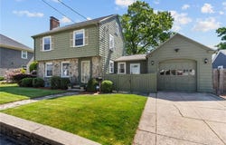 44 Felsmere Avenue, Pawtucket, RI 02861