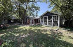 1002 N E Street, Fairfield, NE 68938