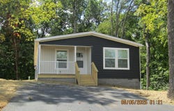 321 W Spring Street, Radcliff, KY 40160