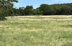 371 S Camino Real, Kerrville, TX 78028