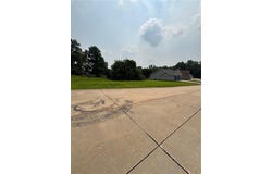 2607 Ashmat Lane, St Joseph, MO 64506