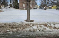 2724 2nd Ave E, Hibbing, MN 55746