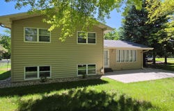 38608 129th Street, Aberdeen, SD 57401