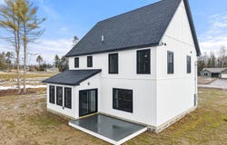 673 Streamside Avenue, Hermon, ME 04401