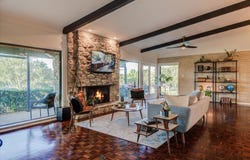402 Seawind ST, Lakeway, TX 78734