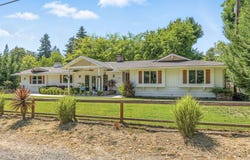 535 N Oregon Street, Jacksonville, OR 97530