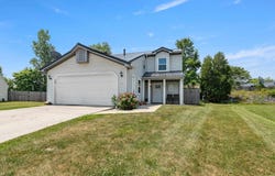 2106 Del Norte Drive, Kendallville, IN 46755