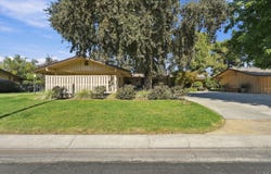 2846 W Border Links Drive, Visalia, CA 93291