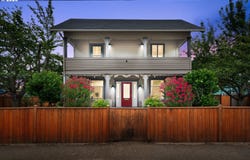 409 N 8TH ST, Cottage Grove, OR 97424