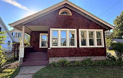 1325 WISCONSIN Street, OSHKOSH, WI 54901
