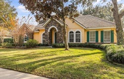 25612 HAWKS RUN LANE, SORRENTO, FL 32776