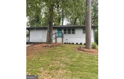 2874 CLOVERLEAF, Atlanta, GA 30316