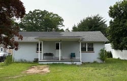 1622 S MAIN ROAD, VINELAND, NJ 08360
