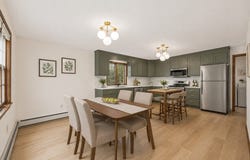 385 N Broadway, Haverhill, MA 01832