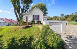 404 N Walnut Street, Huntingburg, IN 47542