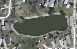 220 ST IVES N, Lansing, MI 48906