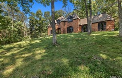 5 Dogwood Trail, Pacific, MO 63069