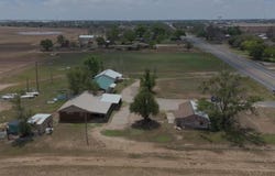 862 N US-385, Levelland, TX 79336