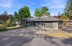 7748 BLINKHORN Way, Gladstone, OR 97027