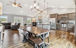 54 Ryan Way, Russell Springs, KY 42642