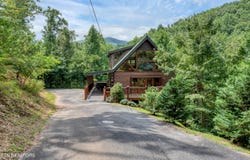 1615 Mountain Dreams Way, Sevierville, TN 37862